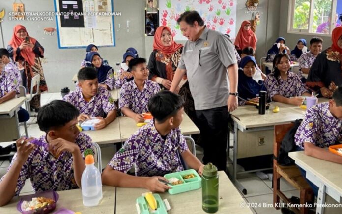 The PRAKARSA Dorong Transparansi Program Makan Bergizi Gratis dalam RAPBN 2025