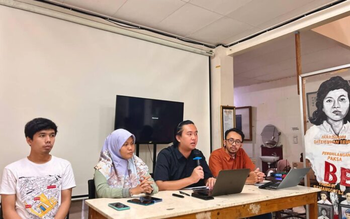 Konferensi pers Koalisi Advokat Anti Penyiksaan yang terdiri dari LBH Padang, YLBHI, KontraS, dan PBHI