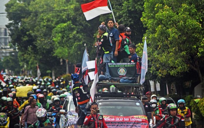 Demo mitra ojek online di Jakarta (Foto: Antara)