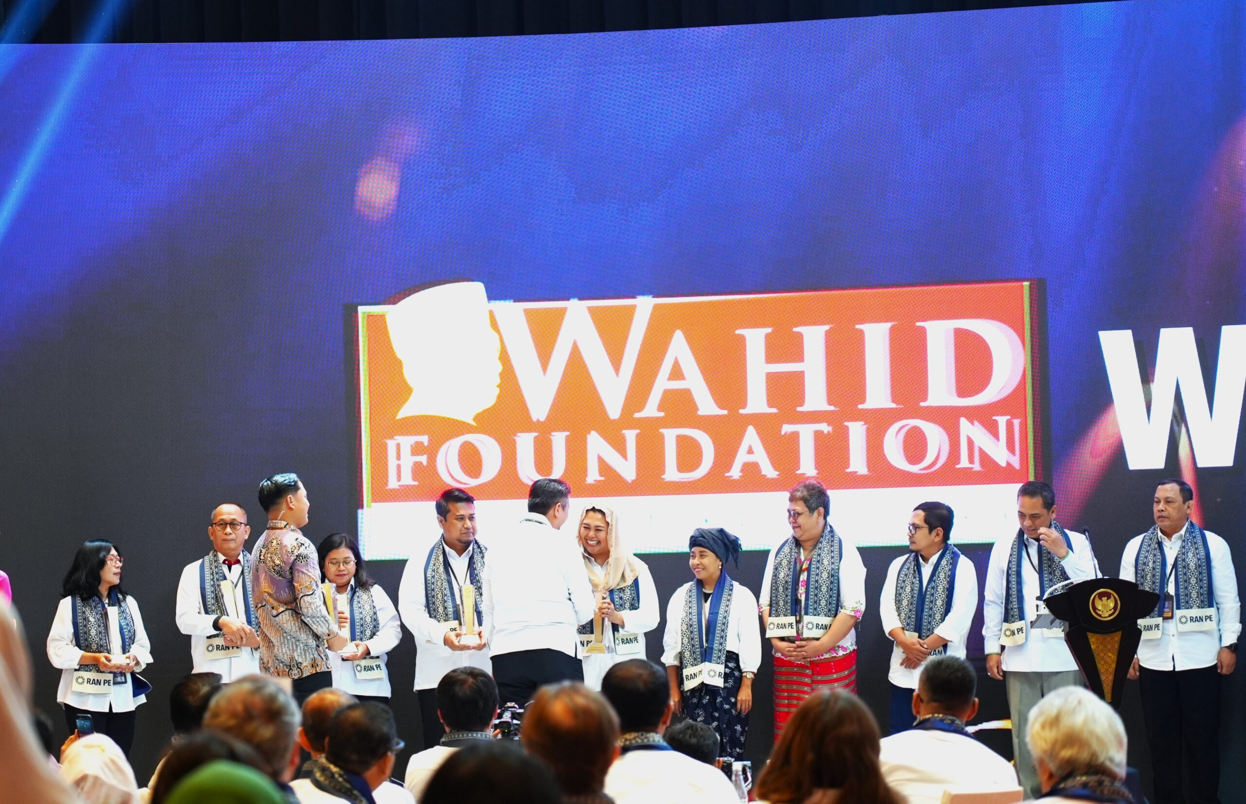 Wahid Foundation Raih Penghargaan RAN PE Awards atas Program Inovatif dan Berkelanjutan dari BNPT