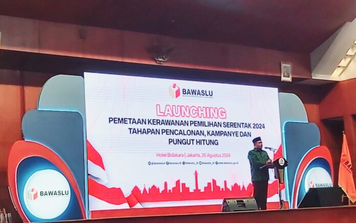 Ketua Komisi Pemilihan Umum (KPU) RI, M Afifuddin saat menyampaikan sambuta pada Launching Pemetaan Kerawanan Pemilihan Serentak 2024 Tahapan Pencalonan, Kampanye, dan Pungut Hitung