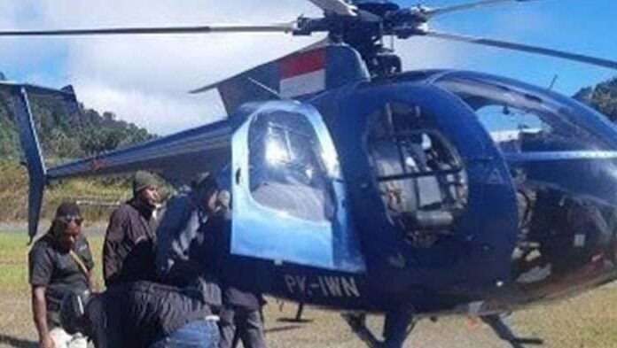 Helikopter Intan Angkasa Air Service dengan nomor registrasi PK-IWN alami inseden saat mendarat di Distrik Alama, Kabupateb Mimika, Provinsi Papua Tengah, Senin (5/8/2024).