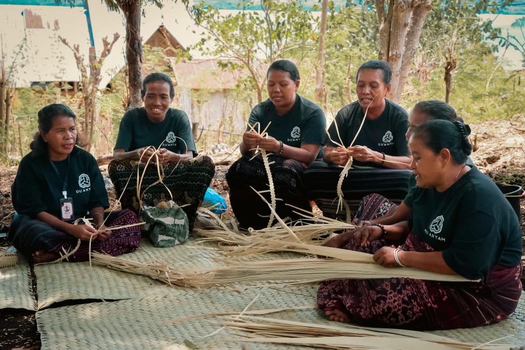 Du Anyam: Pemberdayaan Wirausaha Perempuan dan Pelestari Budaya NTT