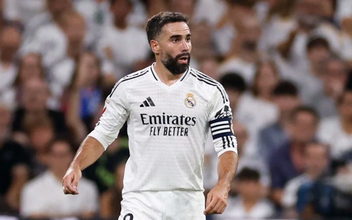 Real Madrid Terjepit! Cederanya Dani Carvajal Picu Krisis di Pos Bek Sayap Kanan!