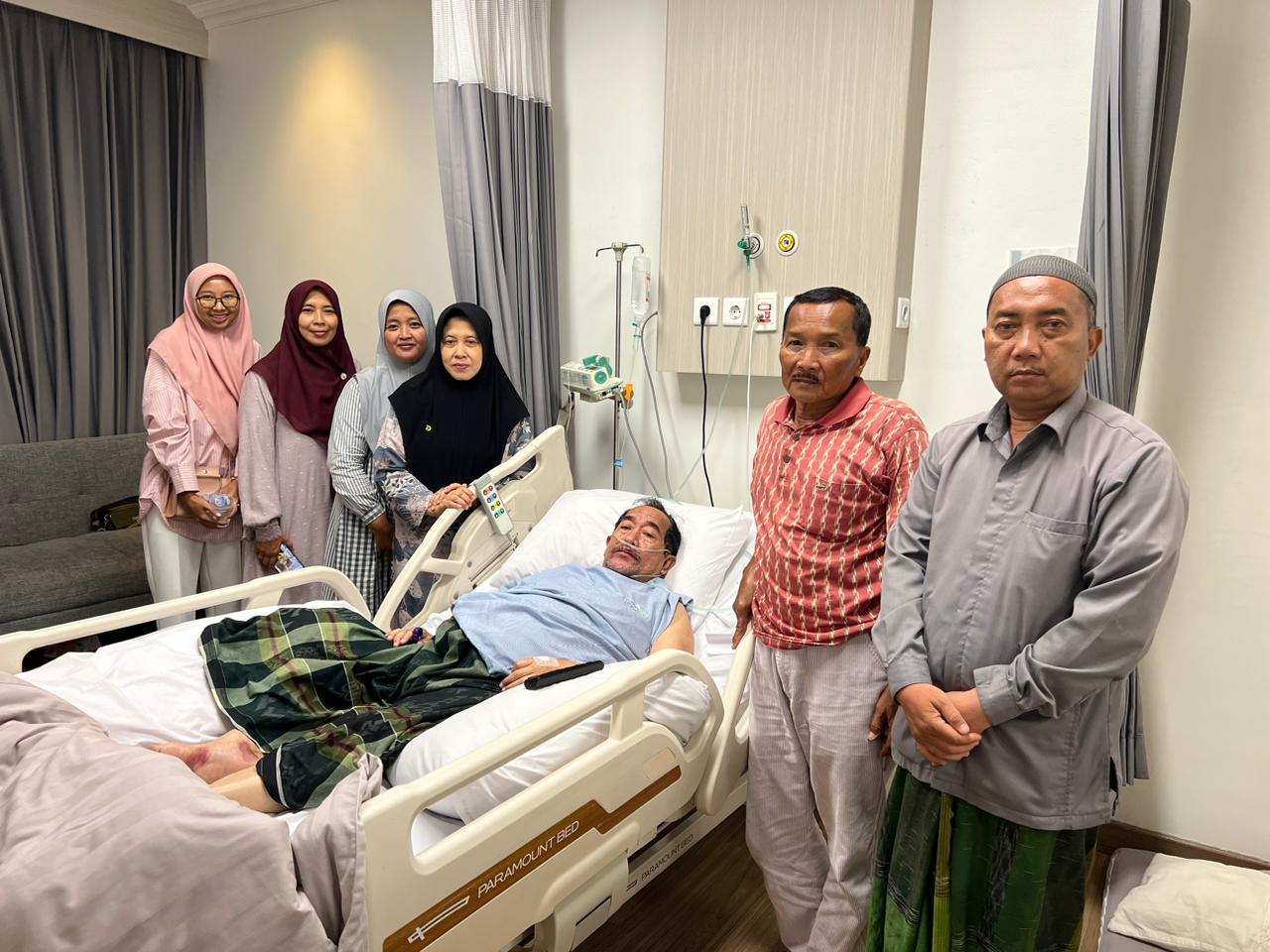 Muhibbin Mas Kiai dan Saateh Doakan Cawabup KH Imam Lekas Sembuh