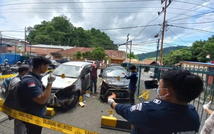 Kantor Redaksi Jubi di Jayapura Dilempari Bom Molotov, Dua Mobil Operasional Terbakar