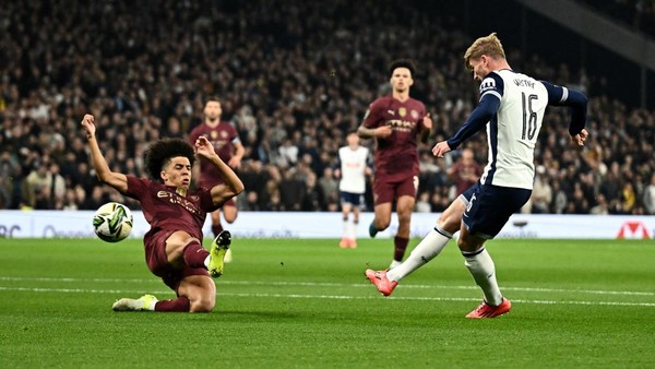 Pep Guardiola Cemas, Pemain Manchester City Banyak yang Mengalami Cedera Usai Kalah dari Tottenham