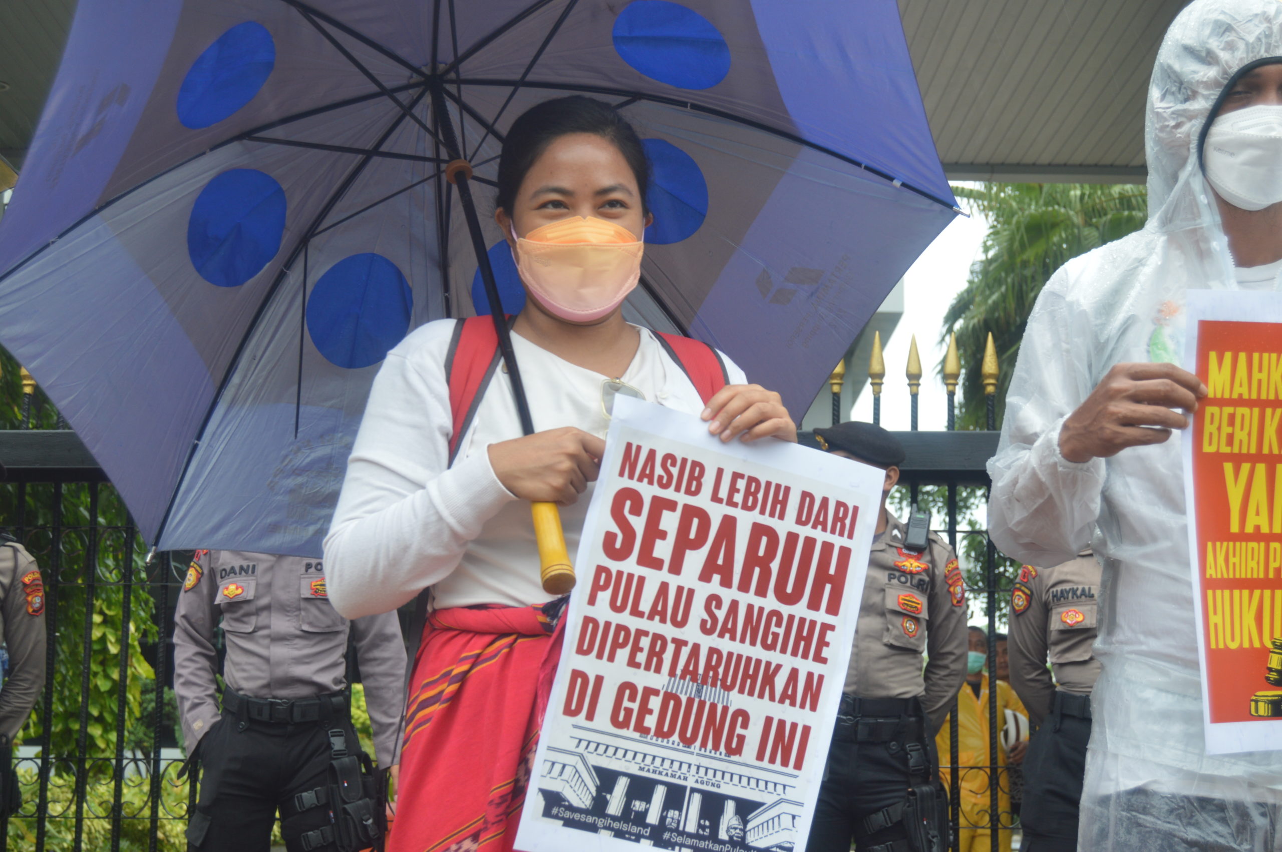 Operasi Tambang PT TMS di Pulau Sangihe Tetap Berjalan Meski Izin Dicabut MA