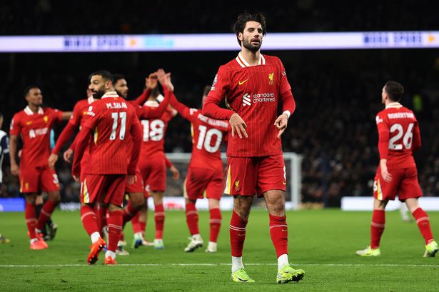 Tottenham vs Liverpool: Kemenangan 6-3, The Reds Natalan di Puncak Klasemen