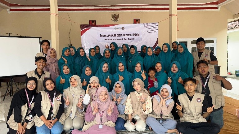 Sosialisasi Digitalisasi UMKM: Mahasiswa UIN Malang Dorong Pemanfaatan Media Sosial