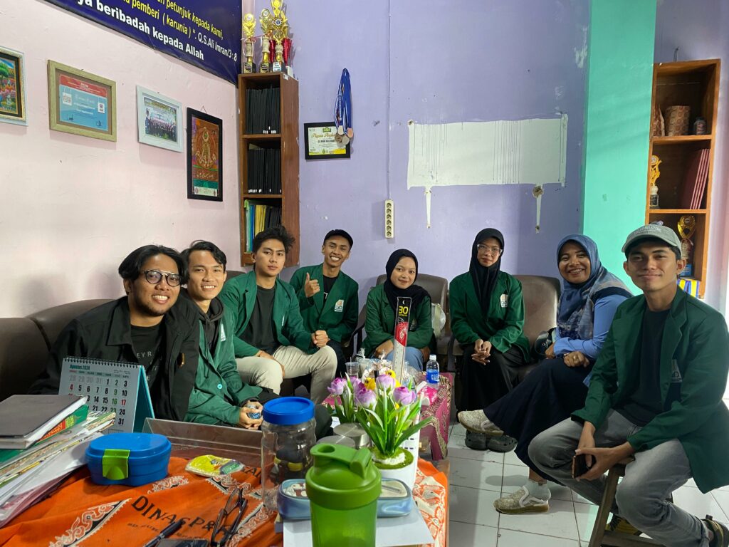 Tim KKN Sekolah Pasar Gelar Program Edukasi Pasar untuk Siswa SD Muhammadiyah Balerante