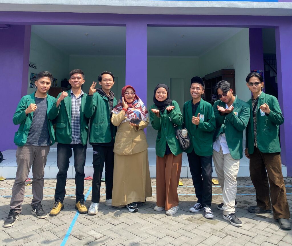 Tim KKN Sekolah Pasar Gelar Program Edukasi Pasar untuk Siswa SD Muhammadiyah Balerante