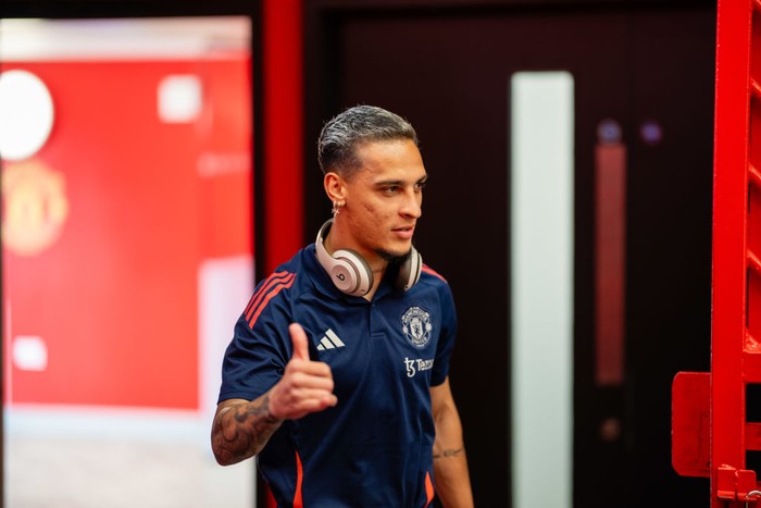 Antony di Persimpangan: Real Betis atau Olympiacos?