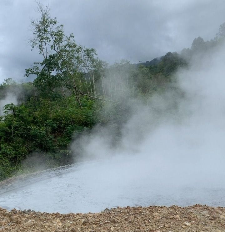 Semburan Lumpur Panas PT SMGP: Bukti Geothermal Berbahaya bagi Warga dan Lingkungan