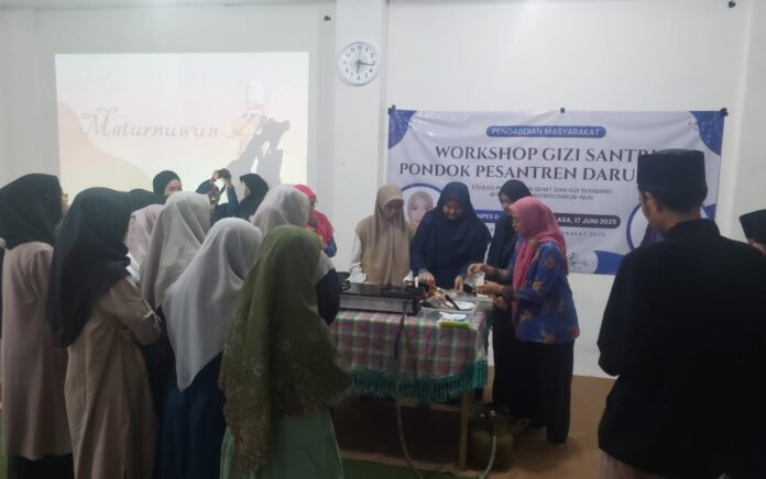 Edukasi Pola Makan Sehat dan Gizi Seimbang: FISIP UB, Lakpesdam NU, dan Poltekkes Libatkan Santri Kota Malang 