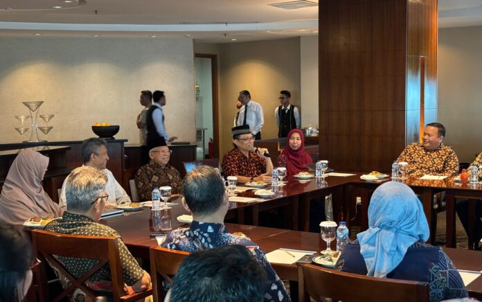 Ma’ruf Amin Soroti Tantangan dan Arah Baru Ekonomi Syariah Indonesia